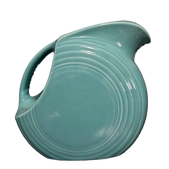 Fiestaware HLC Turquoise Disk Fiesta Pitcher 67 ounces Mint Made in the USA - Picture 1 of 9
